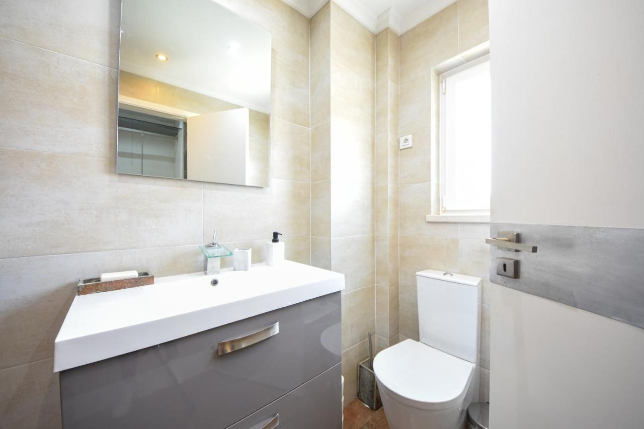 Aroeira Villa With Heated Pool By Golf Course, Beach And Lisbon Exteriér fotografie
