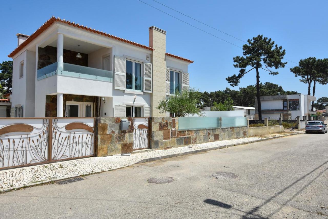 Aroeira Villa With Heated Pool By Golf Course, Beach And Lisbon Exteriér fotografie
