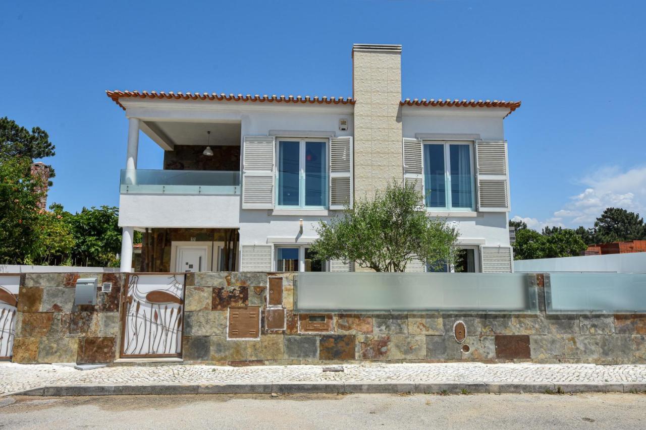 Aroeira Villa With Heated Pool By Golf Course, Beach And Lisbon Exteriér fotografie